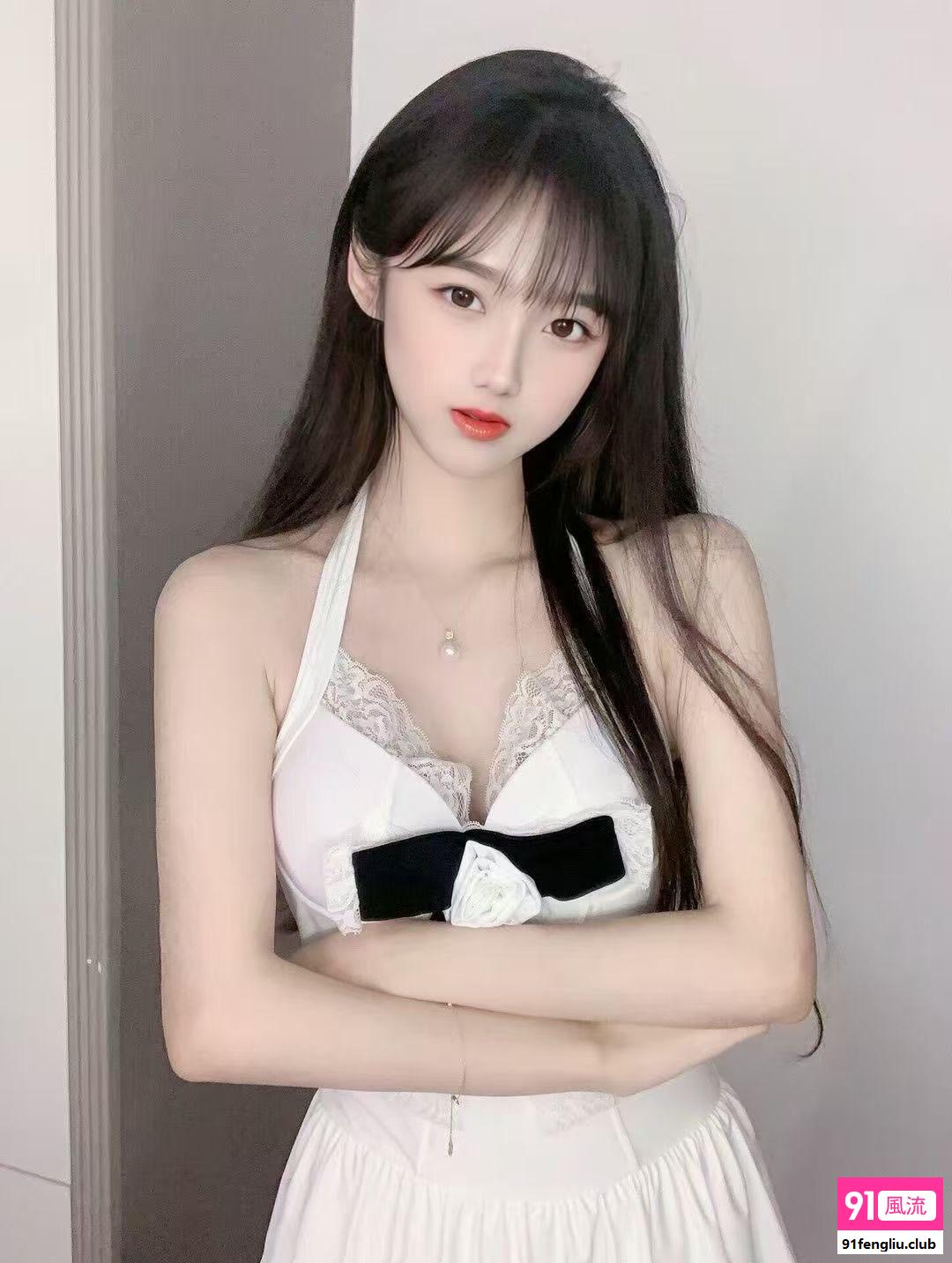 巨乳学生妹个人兼职带房